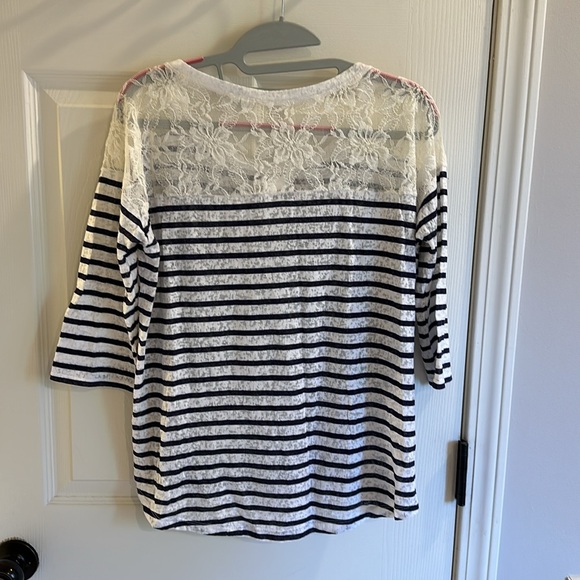Express Striped Lace Top, NWOT, Size S - Picture 3 of 4